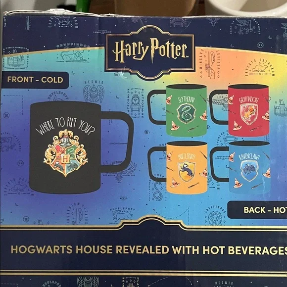Rae Dunn Harry Potter Hogwarts Mug Color Changing Hufflepuff - Picture 2 of 2